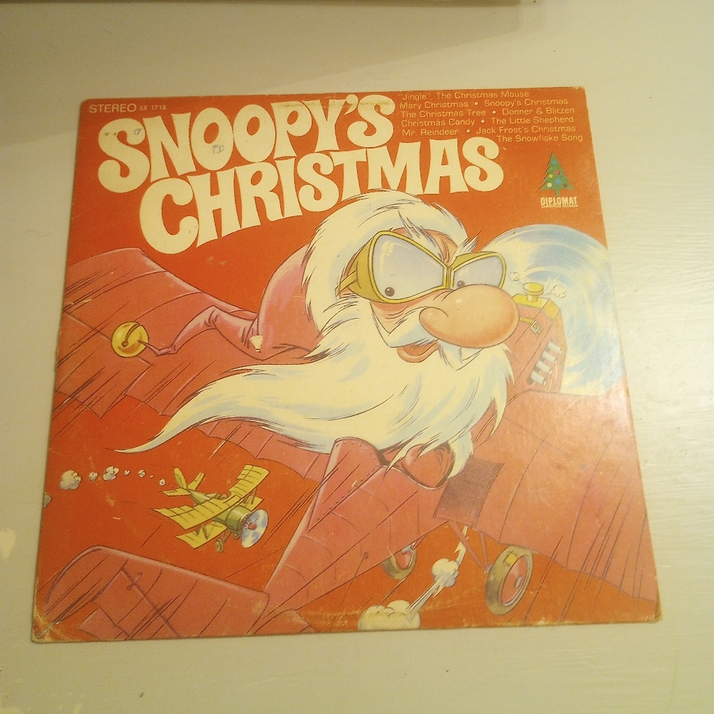 Diplomat Records Vintage Snoopy's Christmas Record - Picture 2 of 7